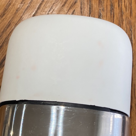 Dove 0% Refillable Deodorant Case w/ One Coconut & Pink Jasmine Deodorant Stick - Picture 4 of 14